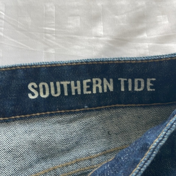 Southern Tide men’s Denim Jeans. Charleston Fit. Multiple sizes. NWT - Picture 5 of 5